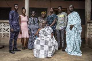 The family of Peter Mensah, one of 44 Ghanaians migrants who were attempting to travel to Europe by sea in 2005. © Jason Florio / TRIAL International