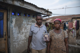Sieka Amadou and Assan Dawda, nephew and sister of murdered Ghanaian migrant Abaley Kassim. ©Jason Florio / TRIAL International